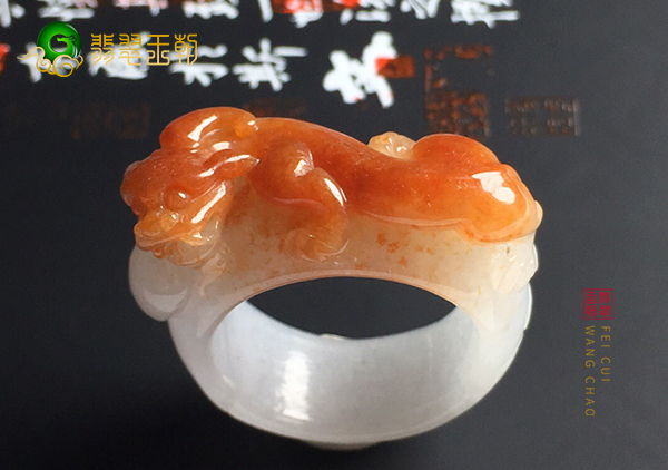 细糯种黄翡貔貅戒指与处理翡翠的真假应如何辨别
