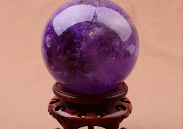 紫水晶摆件的寓意以及摆放功效有哪些?